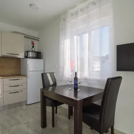 Andelo Apartment *