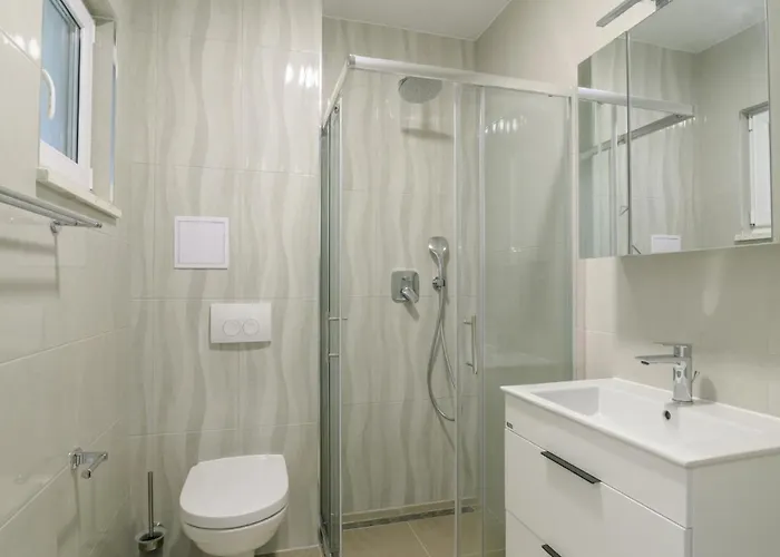 Andelo * トロギール